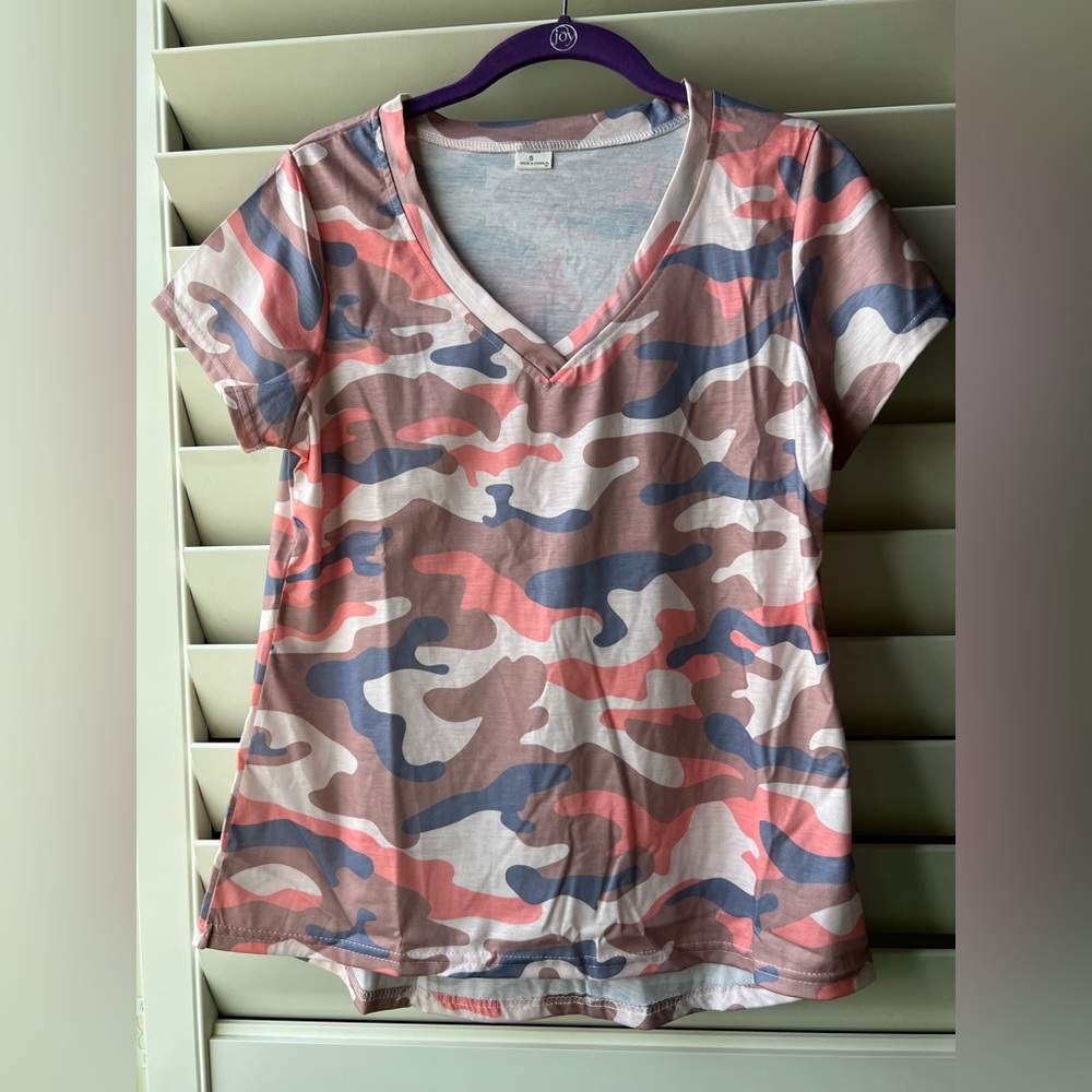 Unbranded - PJ Set - Multi Colored Camo - Small - 2 Pc NWOT